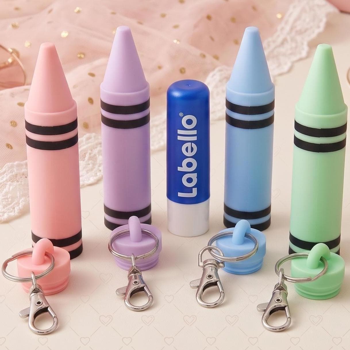 Llavero Porta Bálsamo Labial en Forma de Crayola